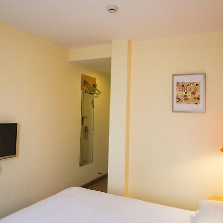 Home Inn Beijing International Exhibition Center Zuojiazhuang Esterno foto