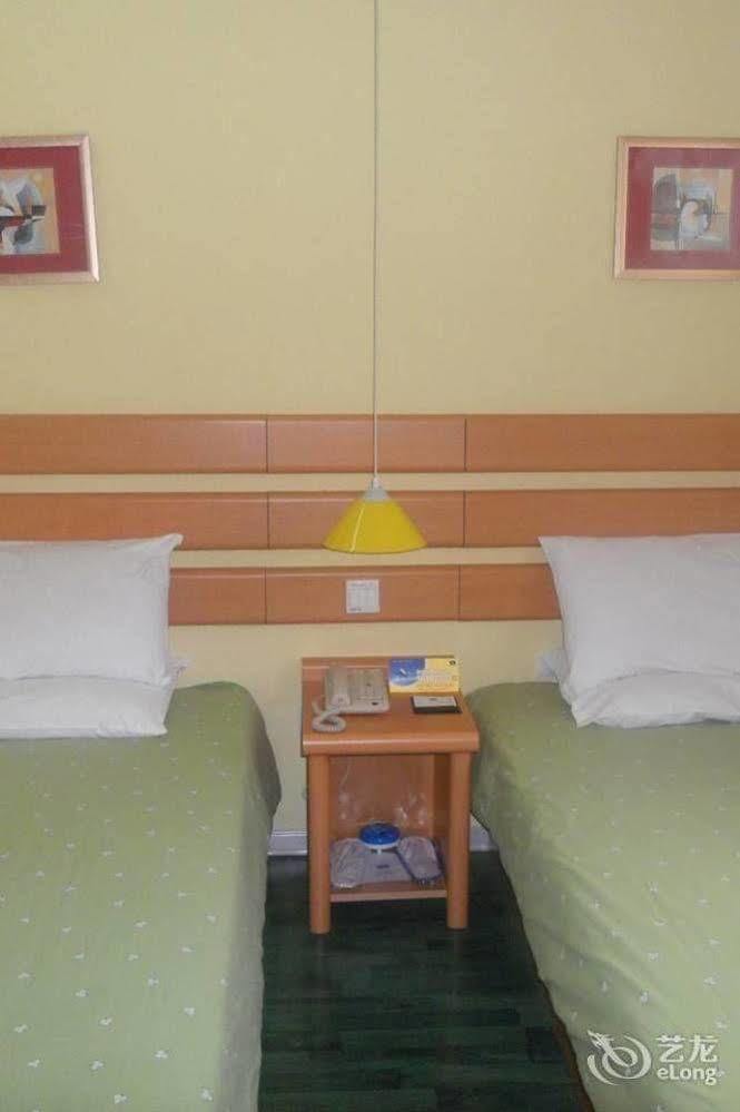 Home Inn Beijing International Exhibition Center Zuojiazhuang Esterno foto