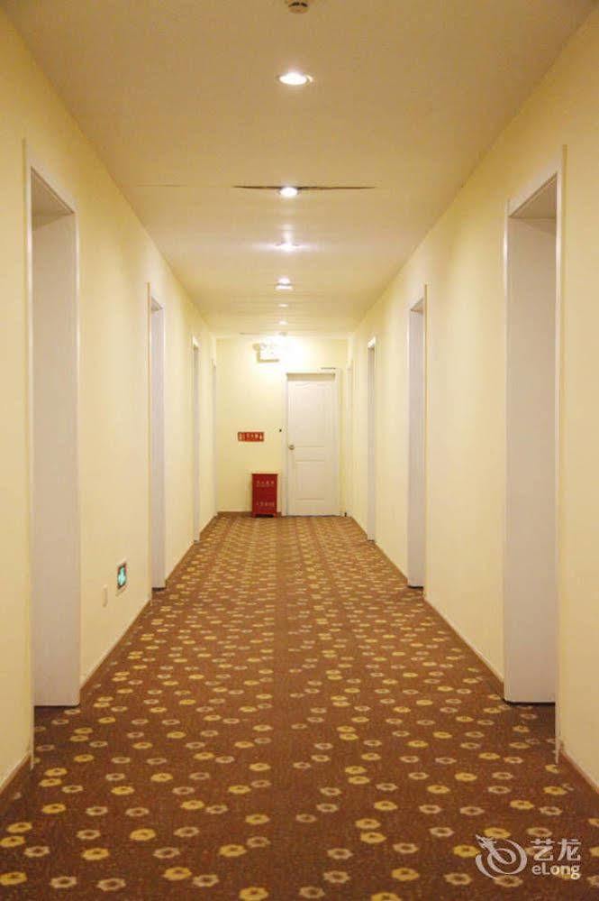 Home Inn Beijing International Exhibition Center Zuojiazhuang Esterno foto
